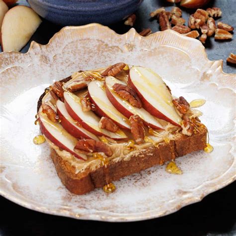 Peanut Butter Toast With Apples One Dish Kitchen