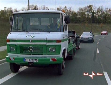 Mercedes-Benz 608 D | Mercedes benz, Mercedes, Benz