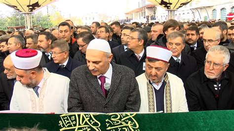 Saadet Partisi Kocaeli Milletvekili Hasan Bitmez I In Cuma Namaz