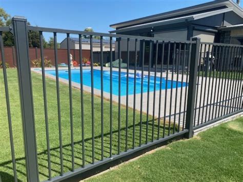 Aluminium Powder Coated Fencing And Balustrading Toughguard20