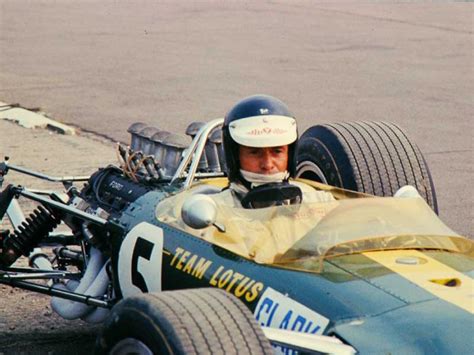 Jim Clark La Storia Del Campione Simbolo Della Lotus Autotodayit