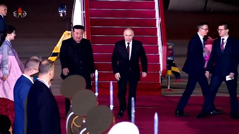 Russland und Nordkorea schließen angeblich Verteidigungspakt video