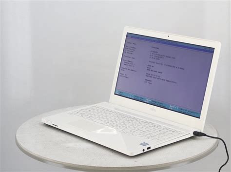 Yahooオークション Fujitsu Fmva47wwc Lifebook Ah47w Core I7 670