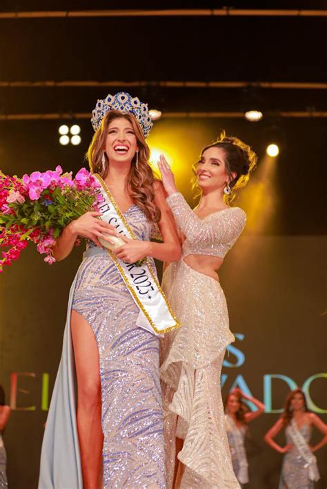 Isabella Garc A Manzo Gana El Certamen De Miss El Salvador La