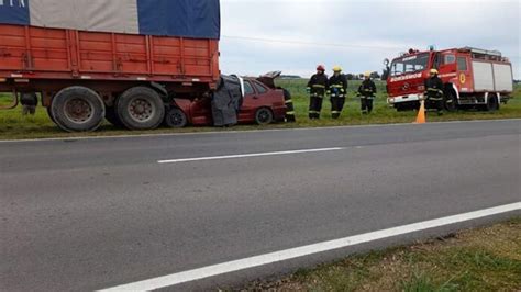 Femicidio asesinó a puñaladas a su esposa escapó y se suicidó al