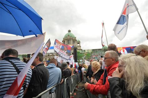 Skup Srbija nade održan na platou ispred Narodne skupštine RTK