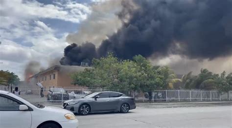 Photos Fire Guts Miami Gardens Apartment Complex Leaving Several