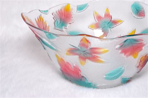 Vintage Collectible Large Frosted Glass Leaf Color Design Salad Bowl Ebay