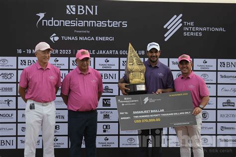 Foto Pegolf India Gaganjeet Bhullar Raih Juara Indonesian Masters 2023