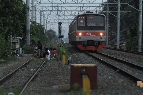 Satu Tahun Beroperasi Krl Yogyakarta Solo Layani Juta Penumpang