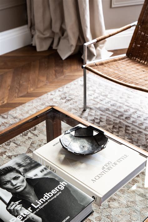 Westwood Residence — Avenue