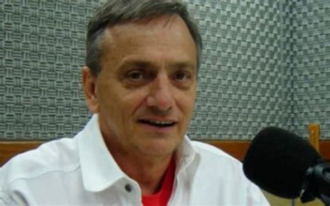 Flamengo Lamenta Morte Do Apresentador Radialista E Grande Rubro Negro