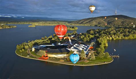 Canberra Tourist Attractions