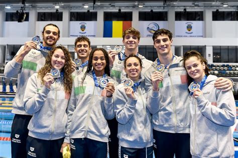 Europei Staffette 4x50 Stile Libero D Argento Il Mondo Del Nuoto