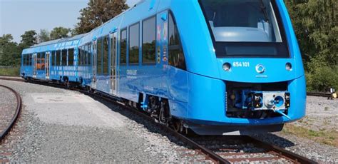 Worlds Only Hydrogen Powered Passenger Train Completes Test Run In Germany