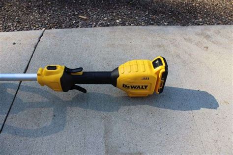 DeWalt 20-volt String Trimmer - Lee Real Estate & Auction Service