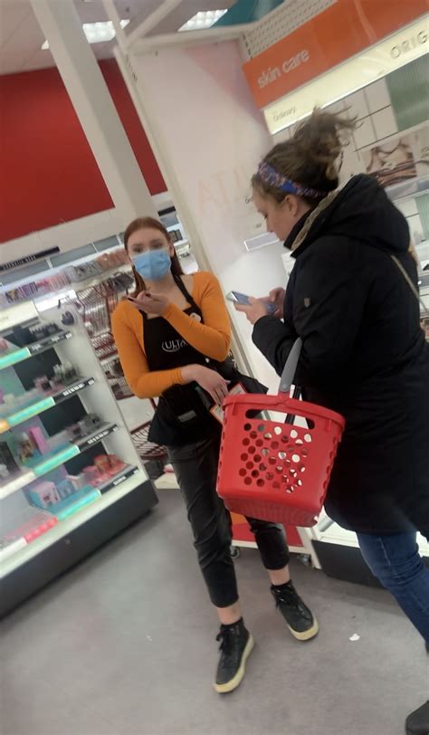 Amazing Ass Redhead Forum