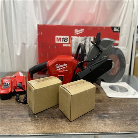 Milwaukee M18 Fuel One Key 18 Volt Lithium Ion Brushless Cordless 9 In