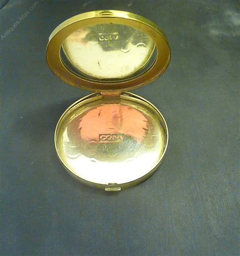 Antiques Atlas Vintage Powder Compact