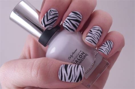 DIY Zebra print nails - Beauty Ramp - Beauty & Fashion Guide by Dr Prem ...