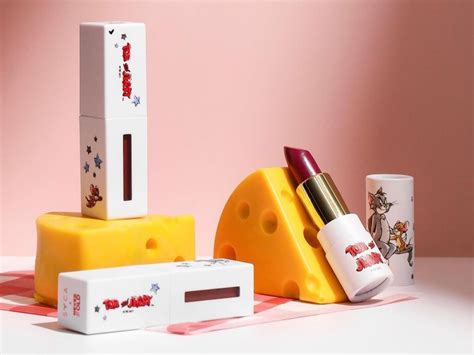 Bikin Nostalgia Brand Lokal Ini Rilis Lip Tint Yang Berkolaborasi