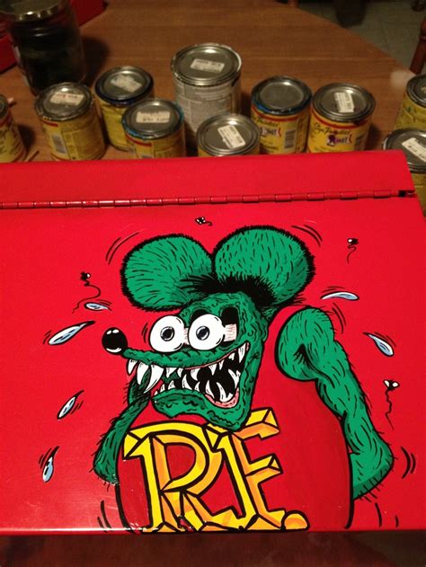 Pinstriping Rat Fink