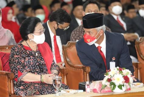 Megawati Umumkan Ganjar Sebagai Capres Pdip Siang Ini Di Batu Tulis