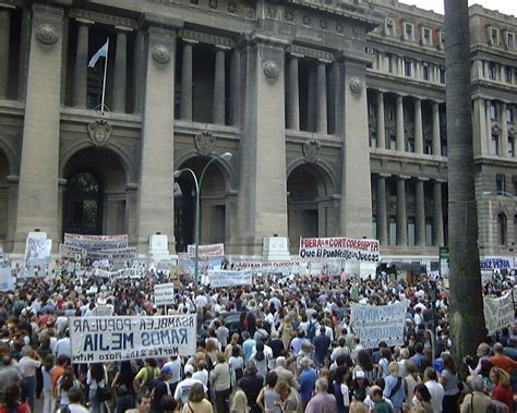 Primera Marcha Contra La Corte Suprema De Justicia En La Historia