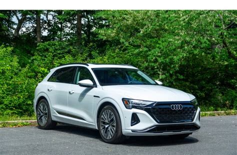 2024 Audi Q8 e-tron Interior, Cargo Space & Seating | U.S. News