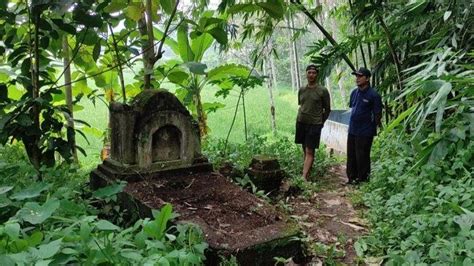 Makam Belanda Di Klampok Banjarnegara Misteri Nisan Tanpa Nama