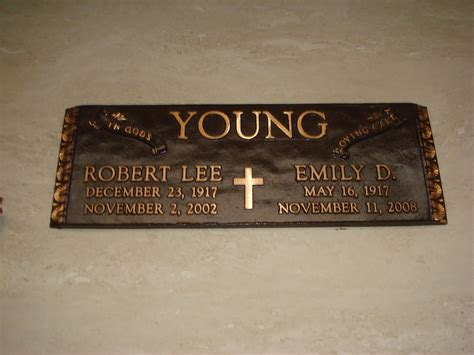 Robert Lee Young (1917-2002) - Find a Grave Memorial