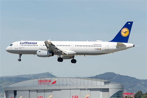 D Aisb Lufthansa Lebl Bcn Barcelona Airbus A Andor Hubay