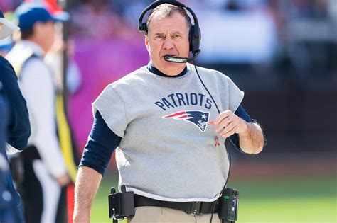 Bill Belichicks Sleeveless Sweatshirts The Key To Patriots Victory Wsj