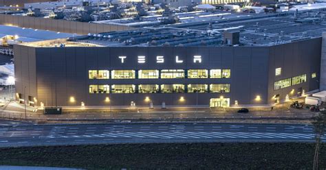 Tesla Suspend Produc Ia De Ma Ini Electrice N Germania Din Cauza