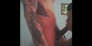 Horny Tattoo Muscleman Wants Blowjob From Fah Porn Videos
