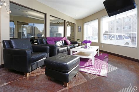 College Station Apartments - Mankato, MN | Apartments.com