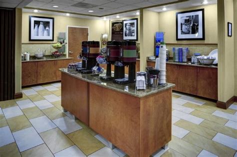 Hampton Inn Petersburg-Southpark Mall - UPDATED 2018 Prices, Reviews ...