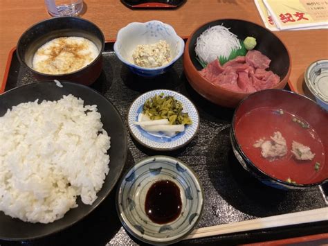 【福岡市博多区】店屋町のまぐろ料理専門店「まぐろ料理 紀文」このお値段でいいの？お昼の定食をいただきました！ボリュームと美味しさに幸せを感じ