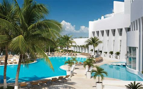 The Best All Inclusive Resorts In Cancun Travel Leisure Scoopnest