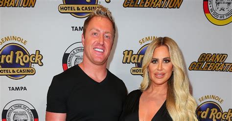 Kim Zolciak And Kroy Biermann Seen Without Their Wedding Rings