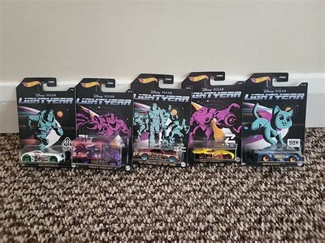 Disney Pixar Hot Wheels Lightyear Cars Full Set To New And Sealed Picclick Uk