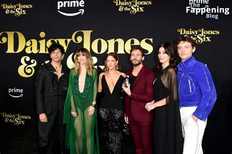 Riley Keough Nude Celebs The Fappening Forum