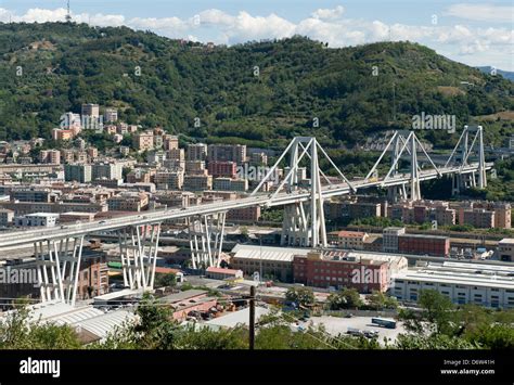 Genoa Italy The Viadotto Polcevera Stock Photo Alamy