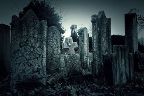 Old Scary Cemetery