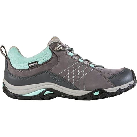 best women's hiking shoes 2024 - www.hikingfeet.com