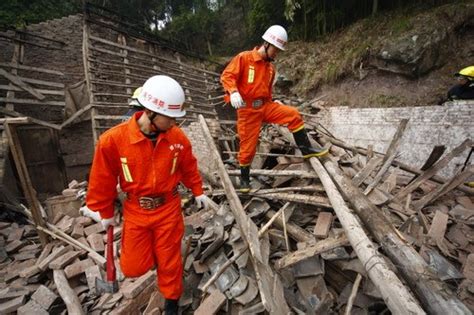 四川遂宁50级地震致1人死亡13人受伤组图新闻中心新浪网