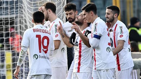 Cremonese Monza 2 3 doppietta di Caprari grigiorossi sempre più