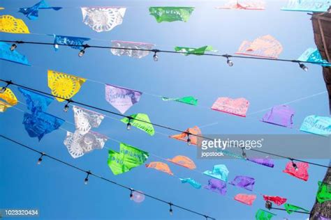 Mexican Party Flags Photos Et Images De Collection Getty Images