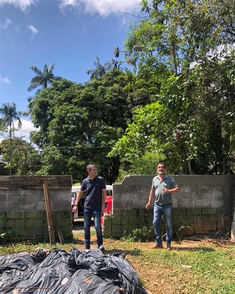 Diogo acompanha obras de reforma e revitalização de escola na Serrinha