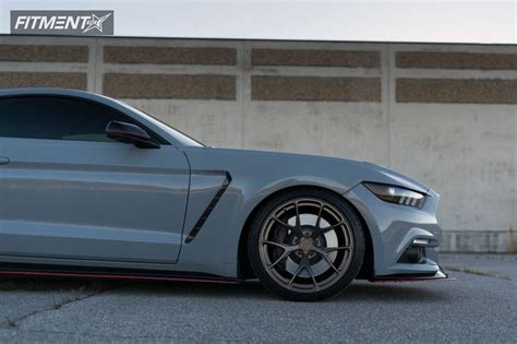 2016 Ford Mustang Shelby GT350 With 20x10 Signature Wheel Sv104 And